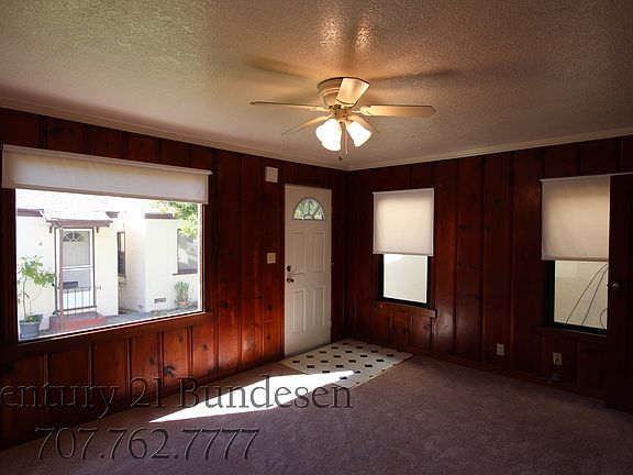 4th image of 212 Keller St APT B