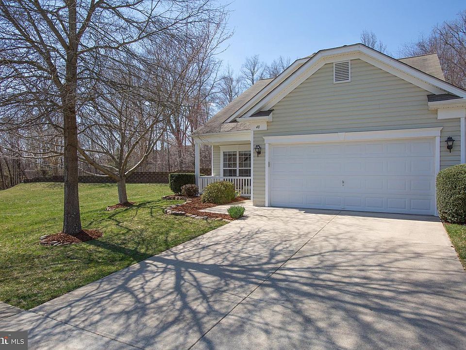 1st image of 48 Smithfield Way