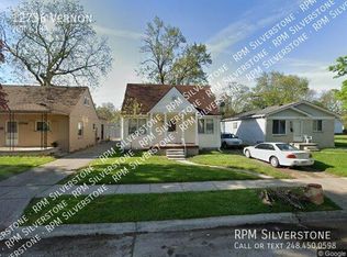 12736 Vernon Ave, Warren, MI 48089