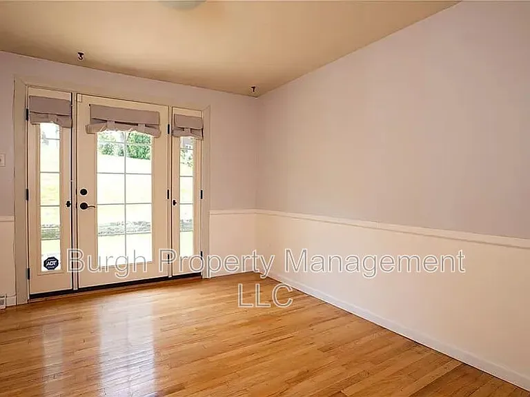 1248 Satellite Cir — Photo 17