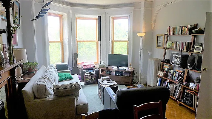 Rented by Garfield Realty  | media 23