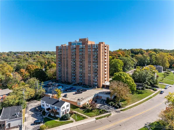 2230 S Patterson Blvd APT 96, Dayton, OH 45409
