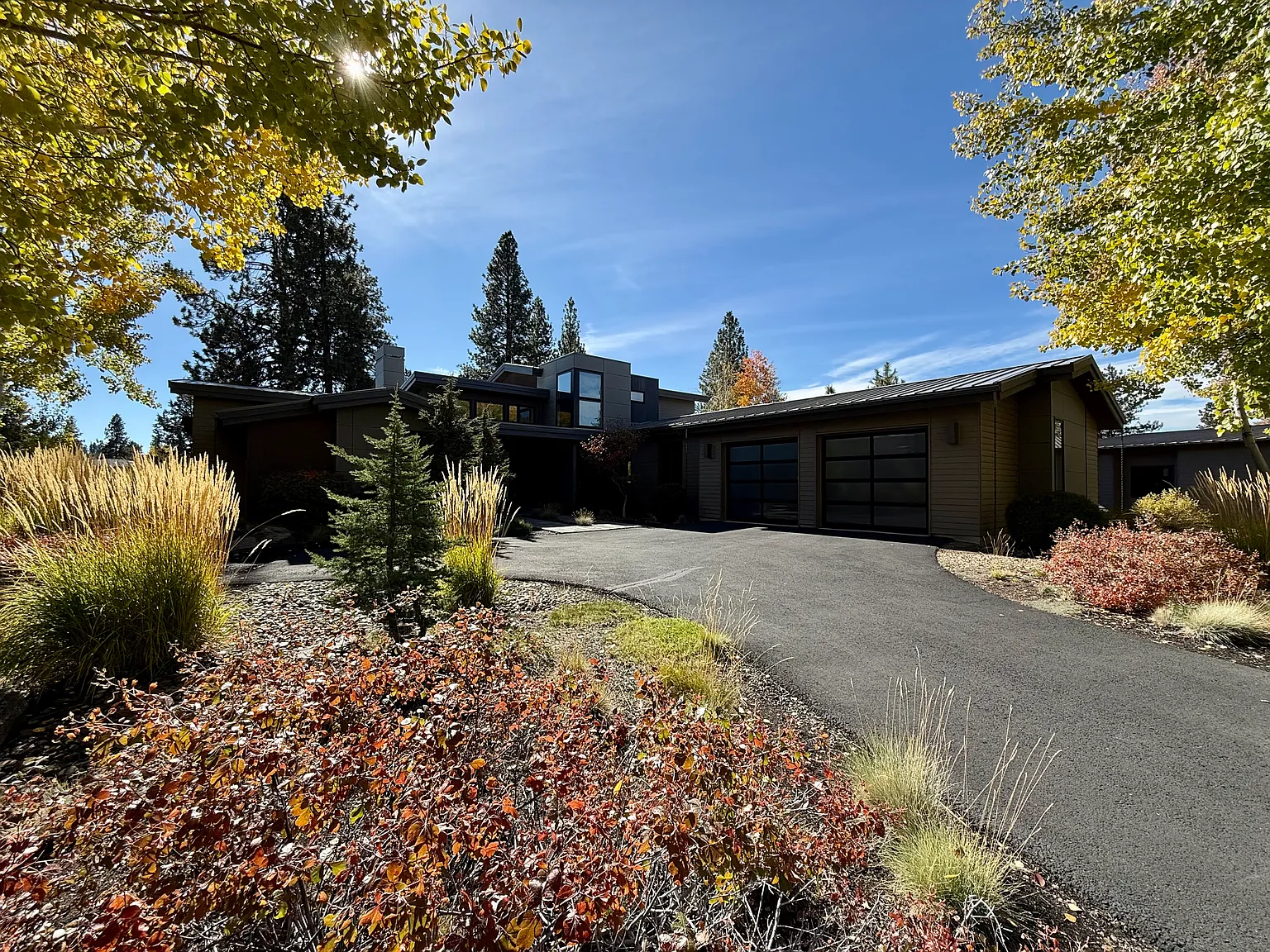 Hosmer Lake Dr, Bend — Photo 2