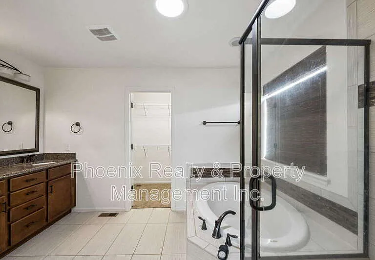 1417 Lander Ln — Photo 13