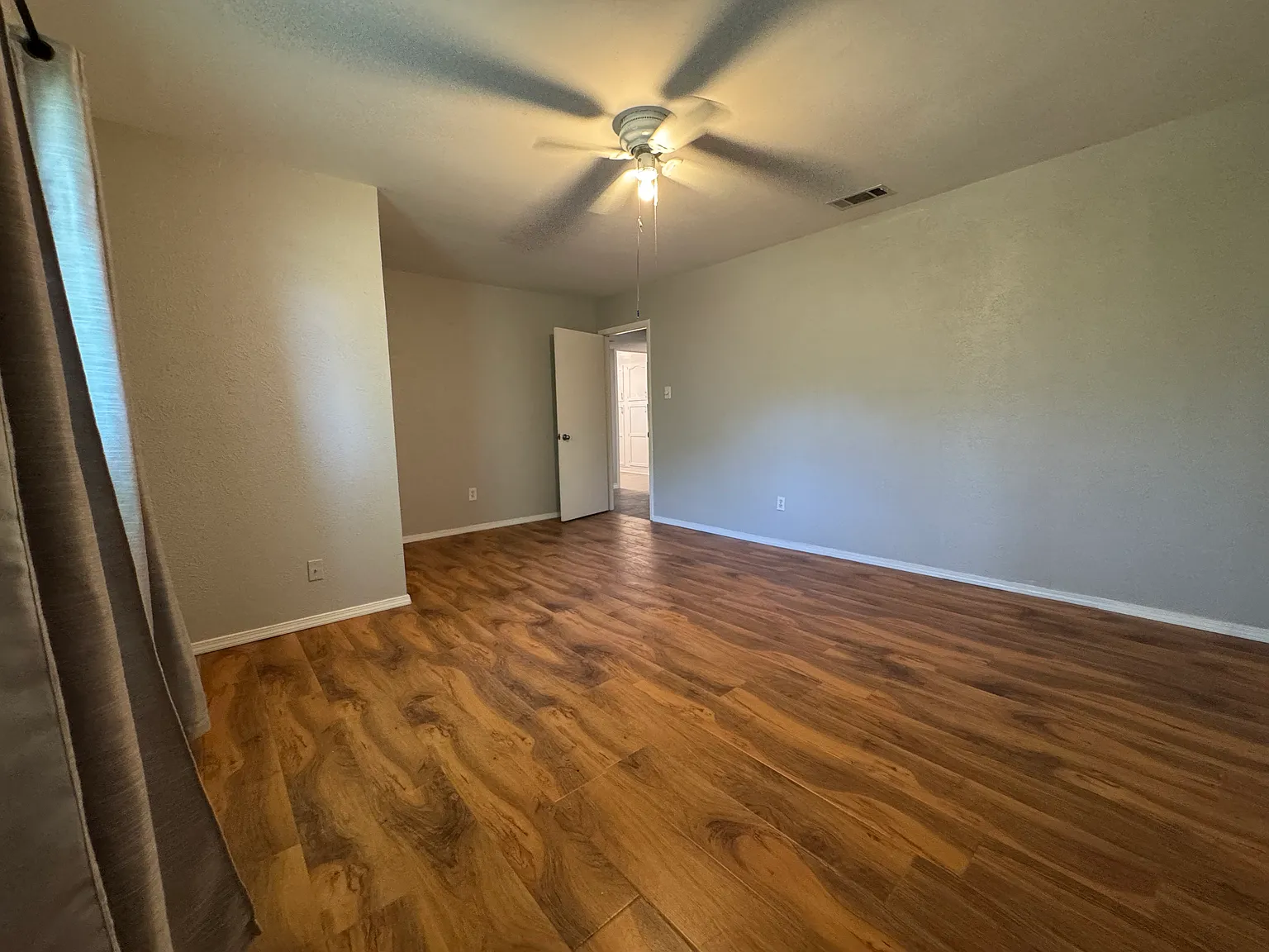 3 bed, 1562 sqft, $750 — Photo 3