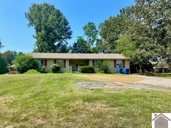 1706 Walnut St, Benton, KY 42025