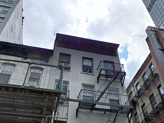 4th image of 159 E 55th St #1H