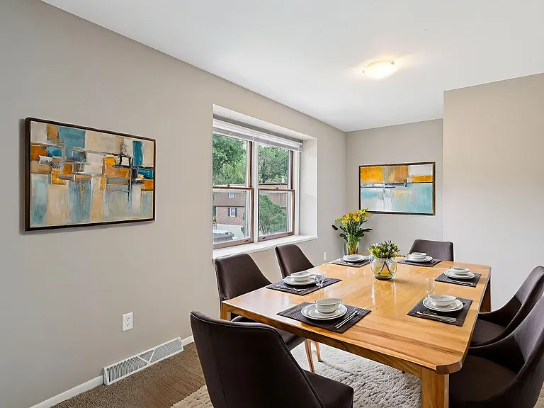 Woodland Reserve Apartments — Photo 5