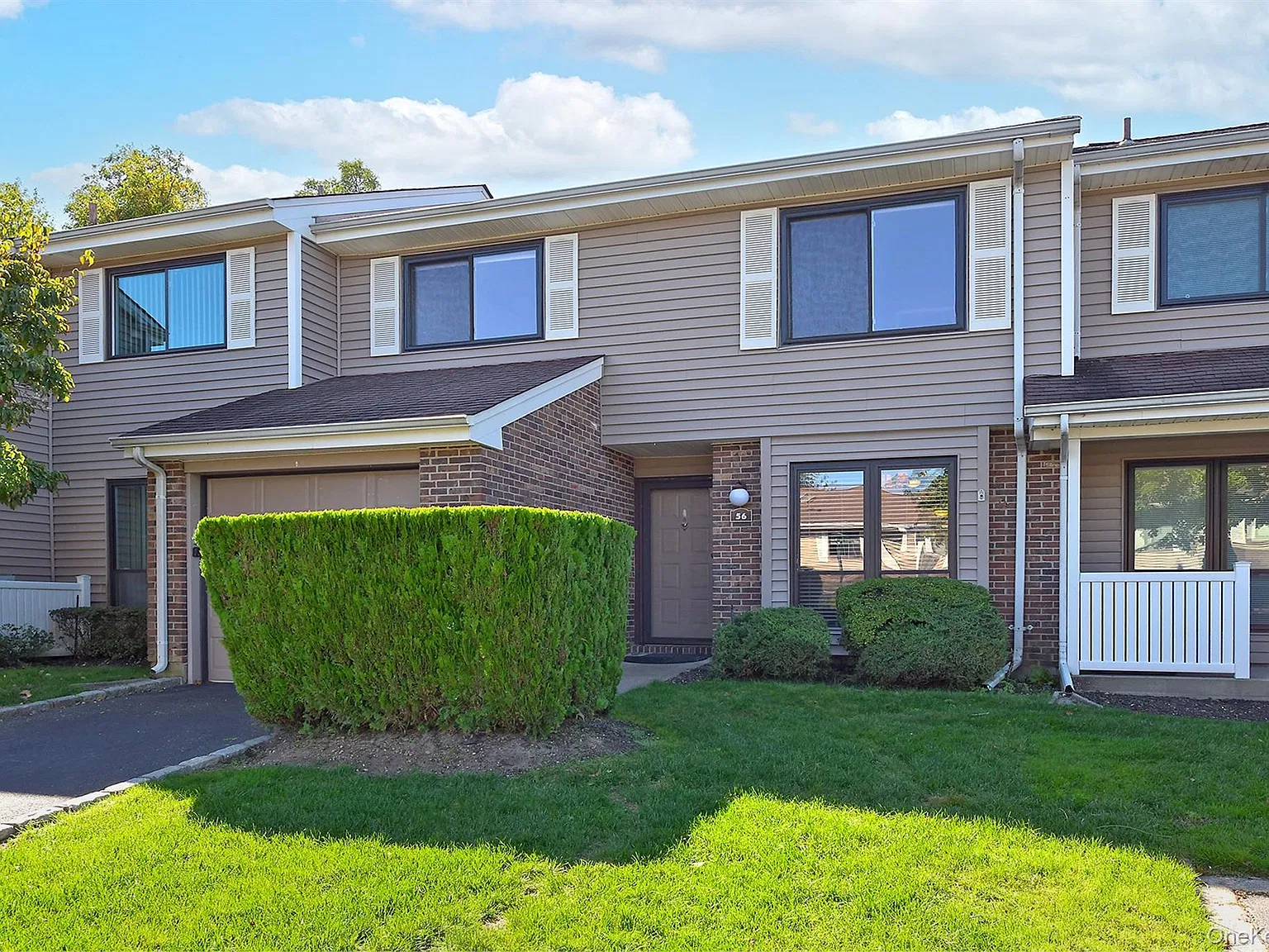 2 bed, 2.5 bath, $4,250 — Photo 4