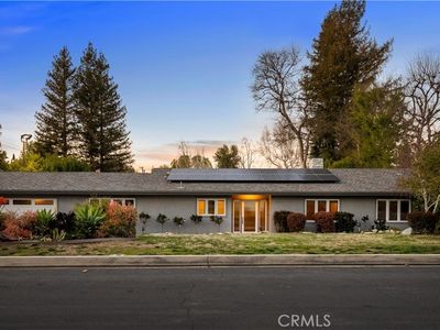 4521 Del Moreno Dr, Woodland Hills, CA, 91364