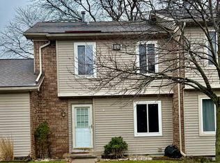 5808 Okemos Rd, Haslett, MI 48840