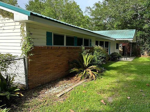 2nd image of 2907 Ryder Ave