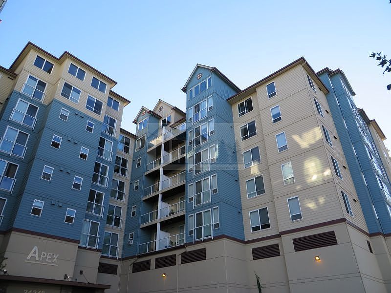 1st image of 2424B S 41st St #556