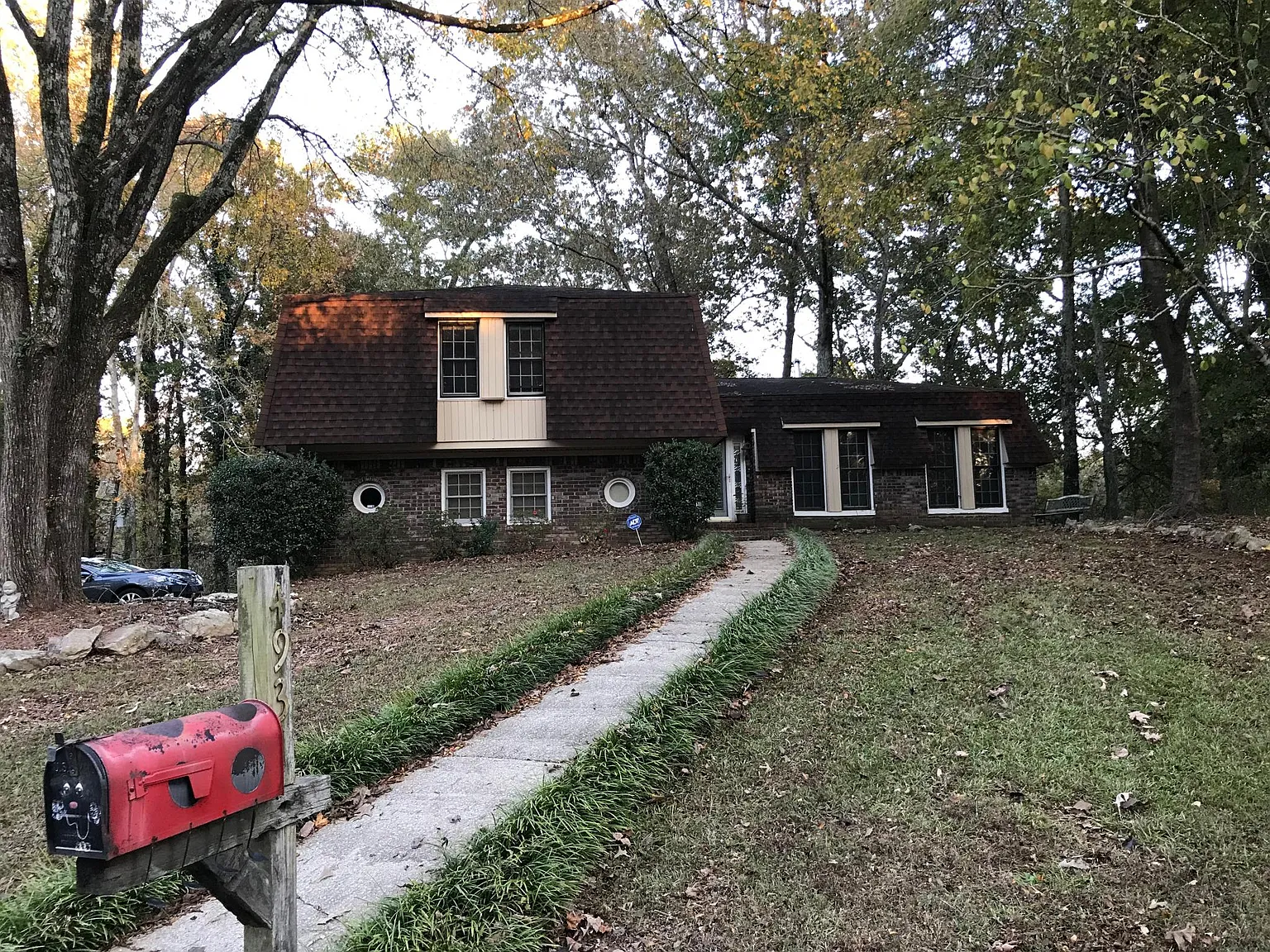 4931 Altadena South Dr — Photo 3