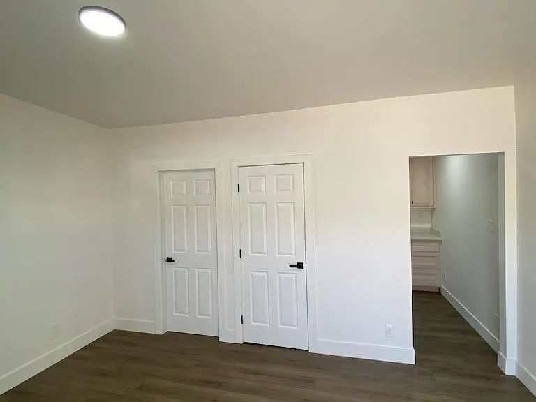 50 E Grant Line Rd #5 — Photo 3