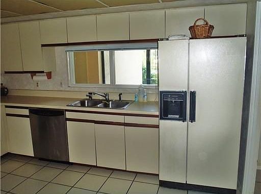 3rd image of 2450 Presidential Way APT 207