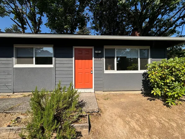 LA1547* - A, 1942-1944 SW Nebraska St #1942, Portland, OR 97239