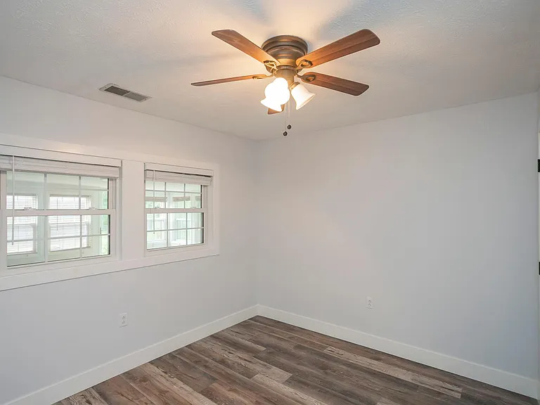108 Aloha Ct — Photo 21