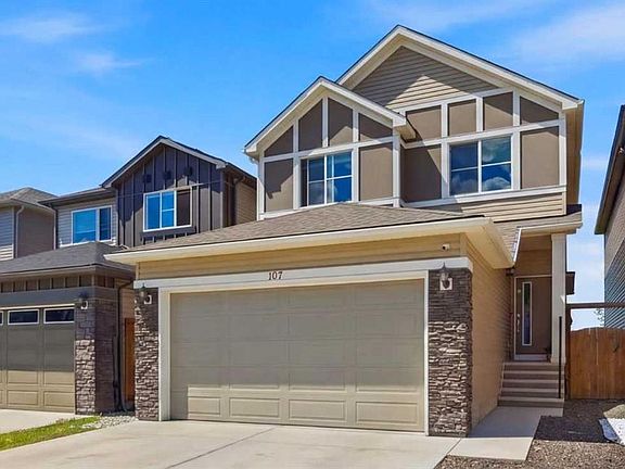 2nd image of 107 Savanna Way NE