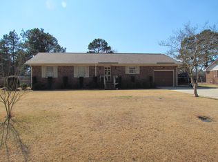 1122 Par Three Dr S, Wilson, NC 27893