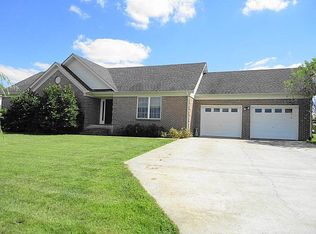 1180 Bunker Hill Rd, Mount Sterling, KY 40353