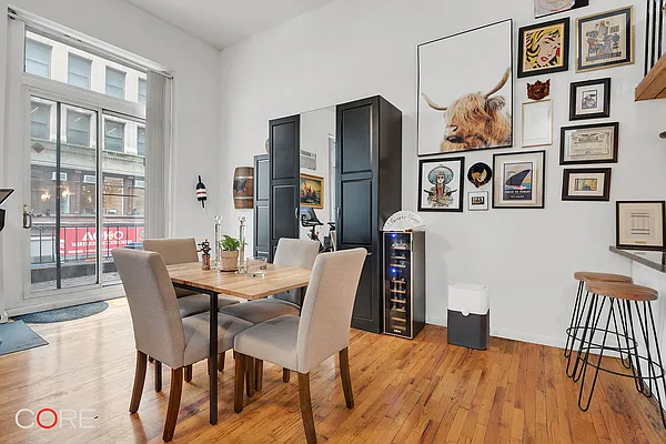 Rented by CORE | media 2