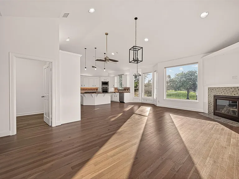7203 Timberlake Dr — Photo 18