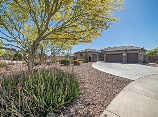 7702 N 84th Ln, Glendale, AZ 85305