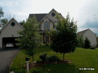 7145 Ash Ct, Coopersburg, PA 18036