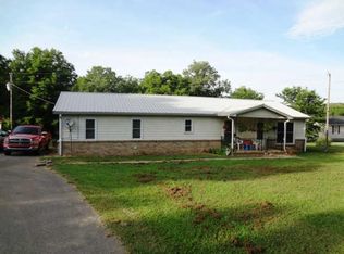 215 Fay Creek Rd, Wartrace, TN 37183