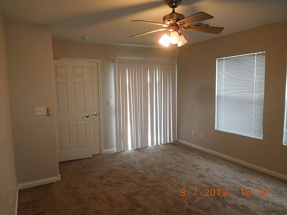 3rd image of 9158 Aqueduct St