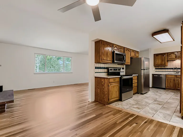 1290 Judson Dr — Photo 11