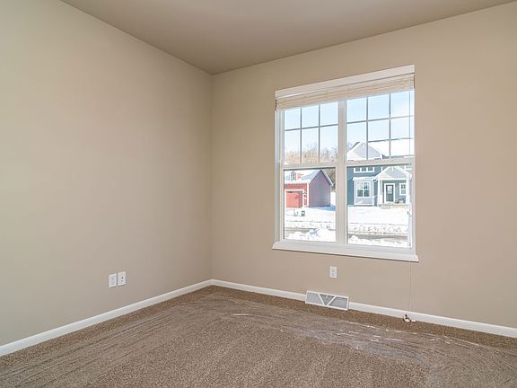 5th image of 5314 N Peninsula Way