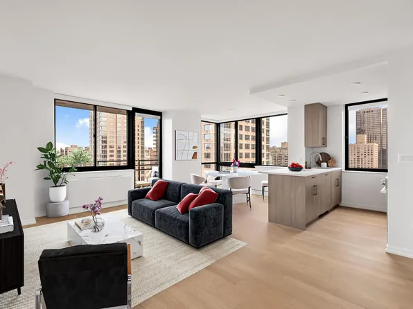 200 W 60th St, New York, NY