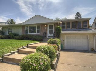 1682 Conway St, Saint Paul, MN 55106