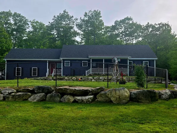 33 Ingalls Terrace, Alton, NH 03809
