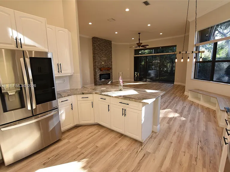 10086 Noceto Way — Photo 49