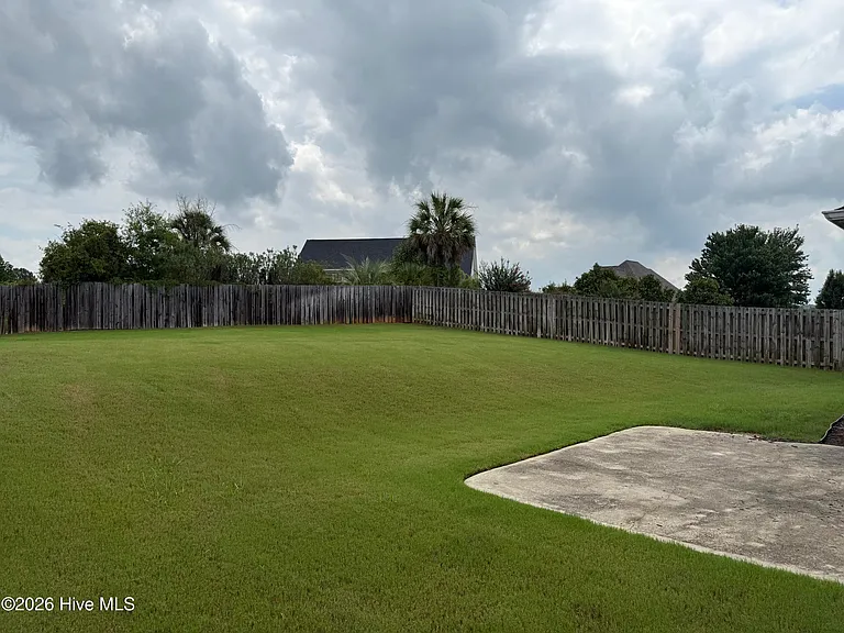 925 Woody Hill Cir — Photo 33