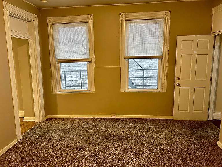 939 Washington Ave #2 — Photo 11