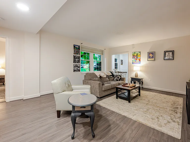 3051 Idaho Ave NW #121 — Photo 2