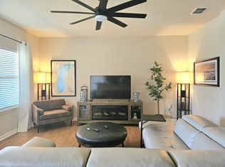 1210 Plaza Lake Dr, San Antonio, TX 78245