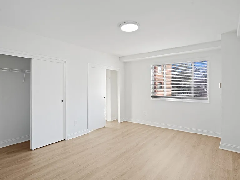 Infinity Apartments — Photo 24
