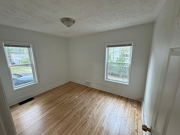 5th image of 1208 S Union St #1