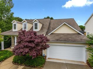 5635 Branthurst Dr, Charlotte, NC 28269