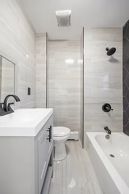 Sold by RE MAX Team | media 16