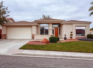 1212 W Vista View Dr, Washington, UT 84780