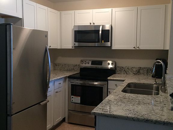 3rd image of 2266 Denair Ave APT 525