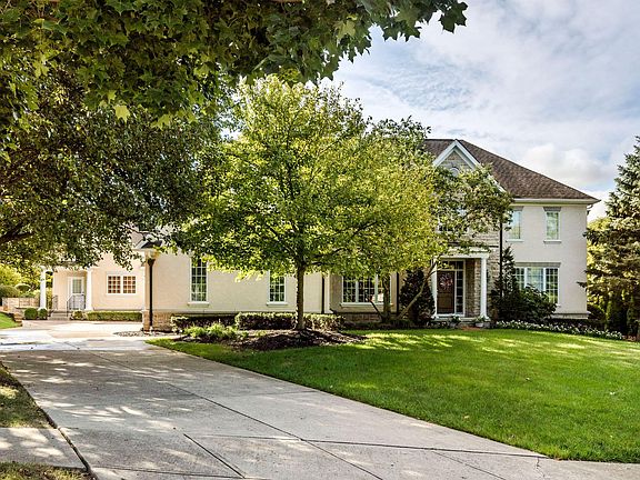 2nd image of 3911 Tarrington Ln