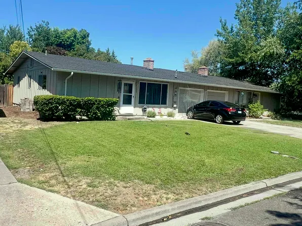 826 Morrison Ave, Medford, OR 97504