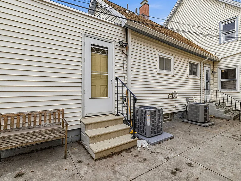 428 Normal Ave #1 — Photo 14